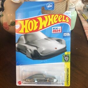 Hot Wheels Porsche 911 Carrera Model
